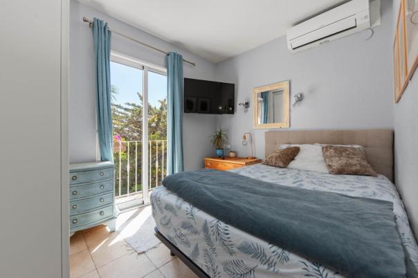 3 bed apartments - flats in Benitachell