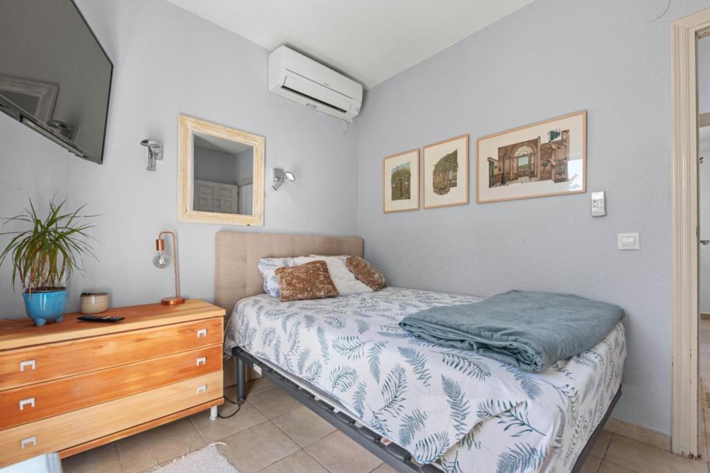 3 bed apartments - flats in Benitachell