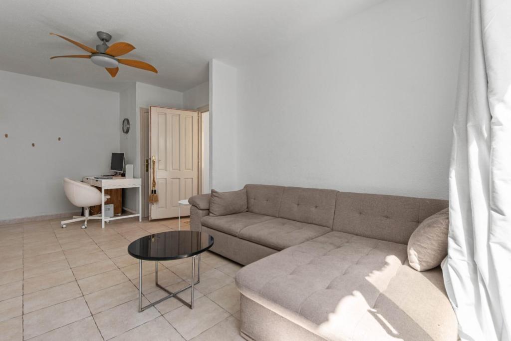 3 bed apartments - flats in Benitachell
