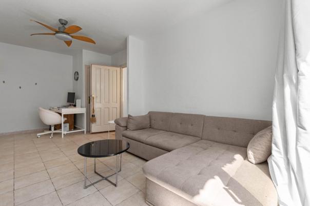 3 bed apartments - flats in Benitachell