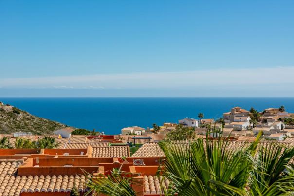3 bed apartments - flats in Benitachell