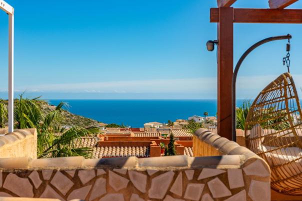 3 bed apartments - flats in Benitachell