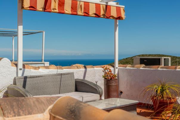 3 bed apartments - flats in Benitachell