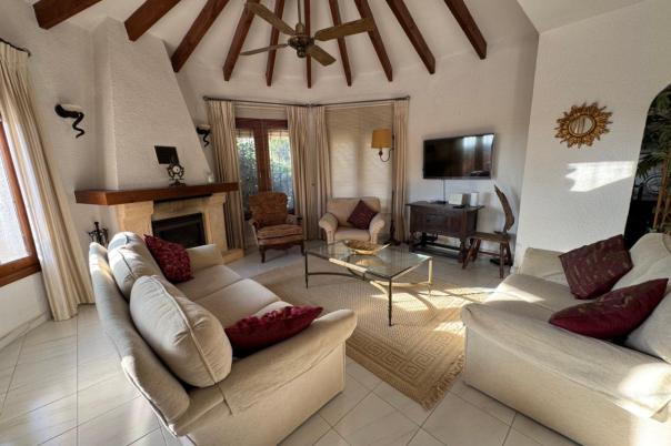 4 bed villa in Moraira