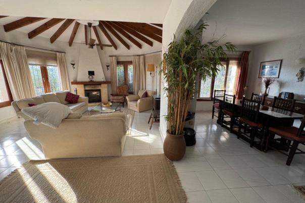 4 bed villa in Moraira