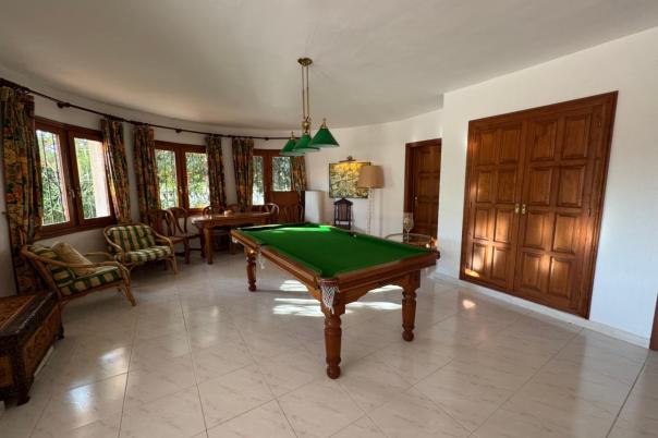 4 bed villa in Moraira