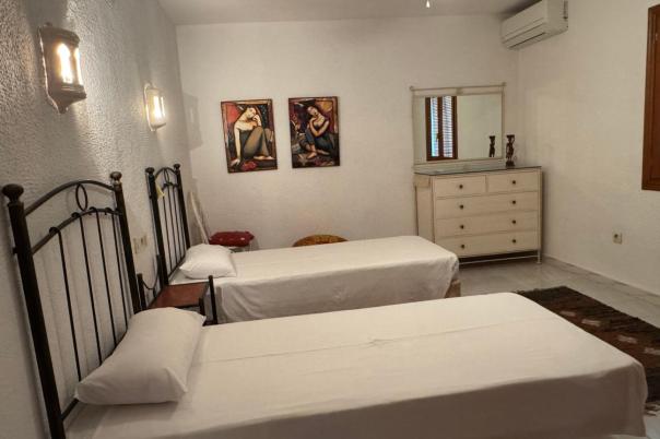 4 bed villa in Moraira