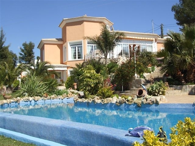 Estrella Service - Property Management & Cleaning
