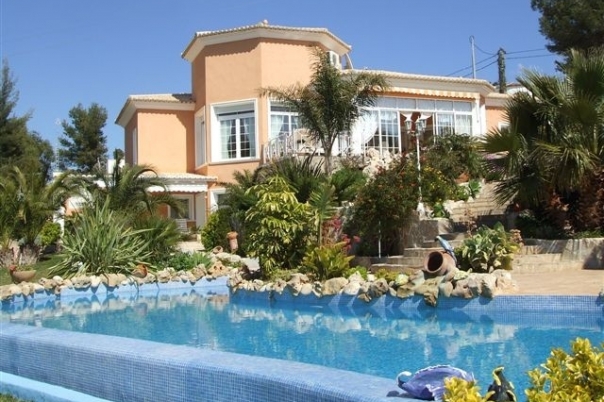 Estrella Service - Property Management & Cleaning