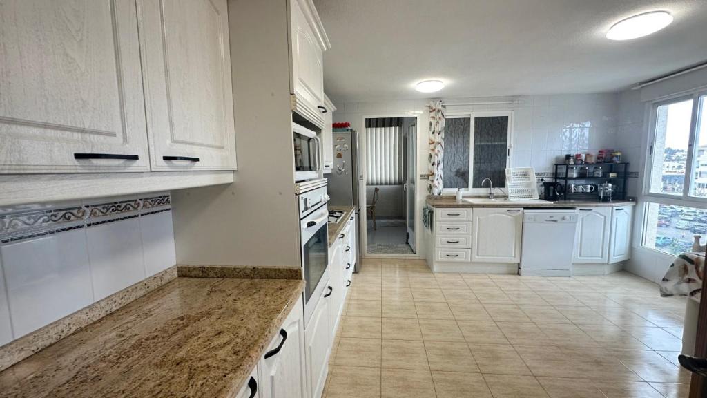3 bed apartment in Albir