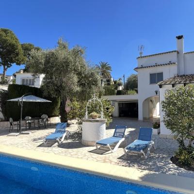 4 bed villas in Moraira
