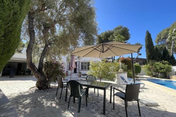4 bed villas in Moraira