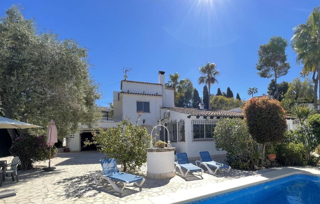 4 bed villas in Moraira