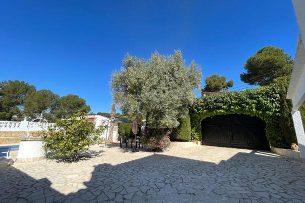 4 bed villas in Moraira