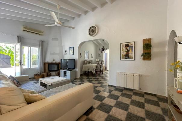 4 bed villas in Moraira
