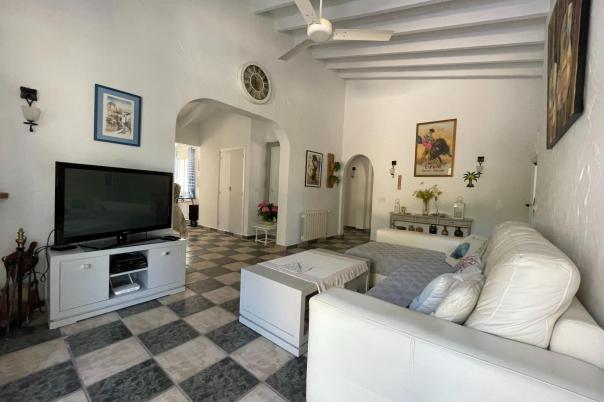 4 bed villas in Moraira