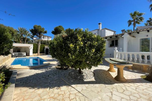 4 bed villas in Moraira