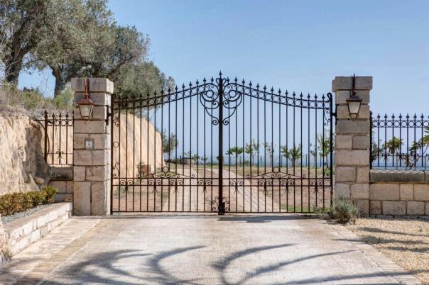 4 bed country houses - fincas in Moraira