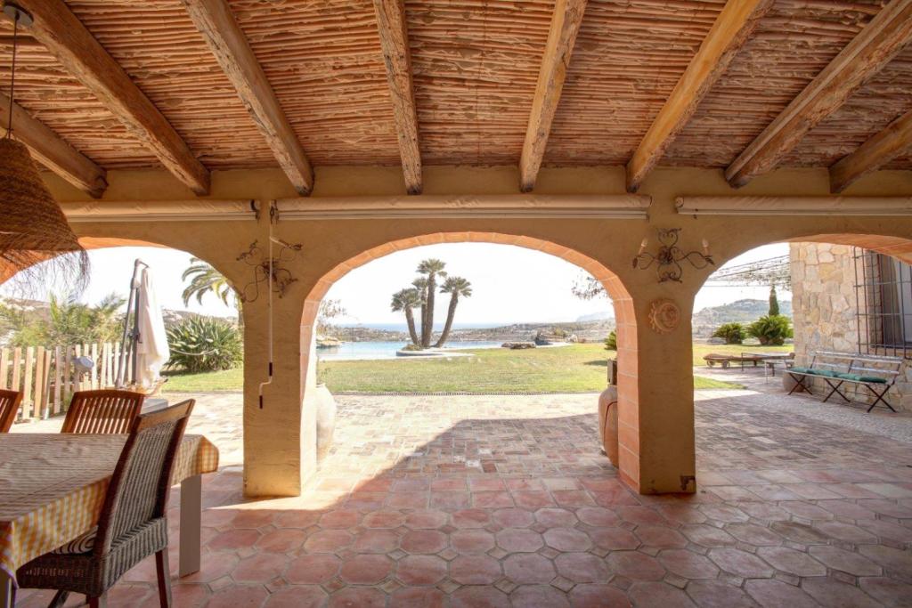 4 bed country houses - fincas in Moraira