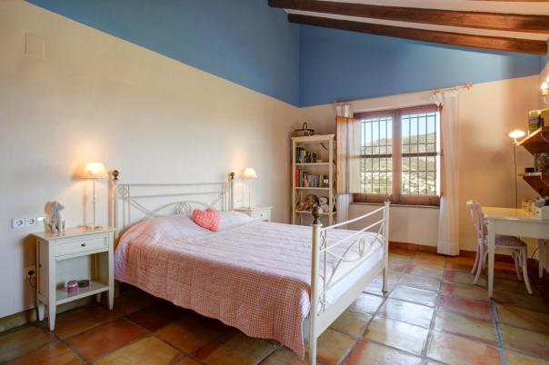 4 bed country houses - fincas in Moraira