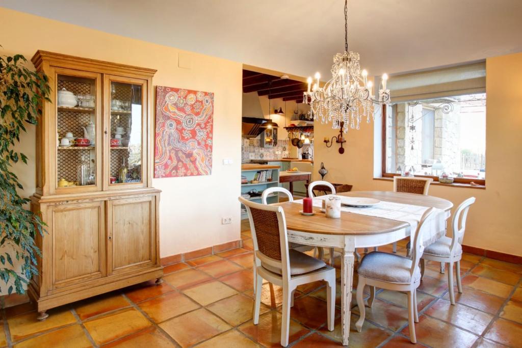 4 bed country houses - fincas in Moraira