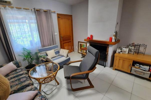 2 bed villa in Murla