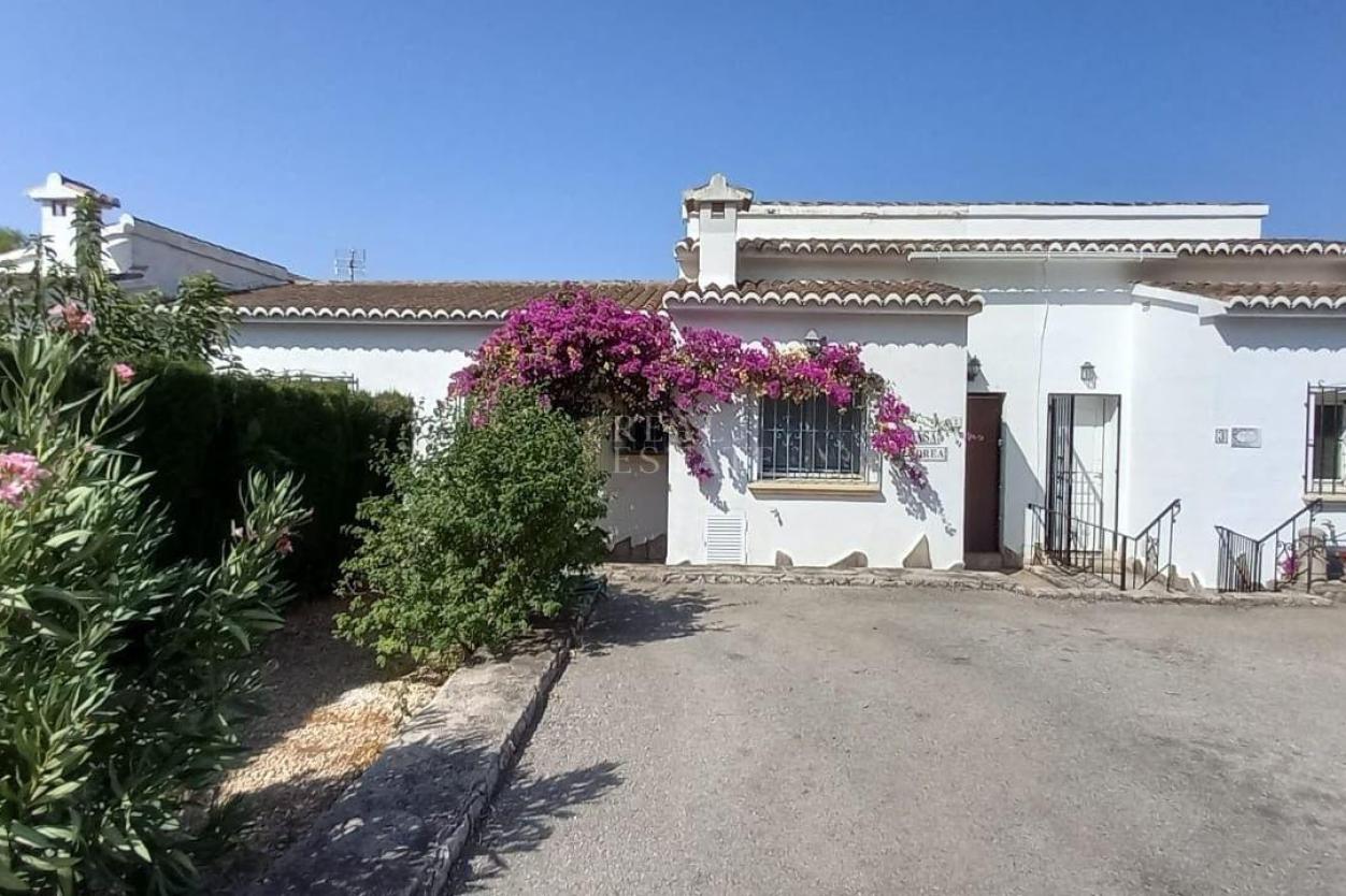 2 bed villa in Murla