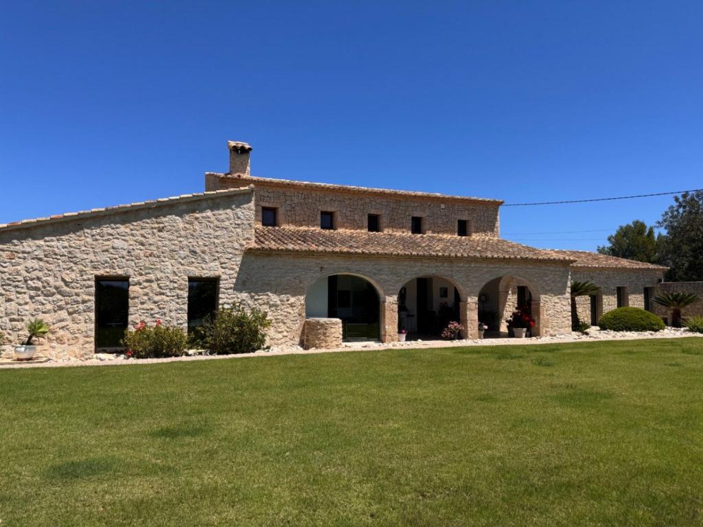 3 bed finca in Benissa
