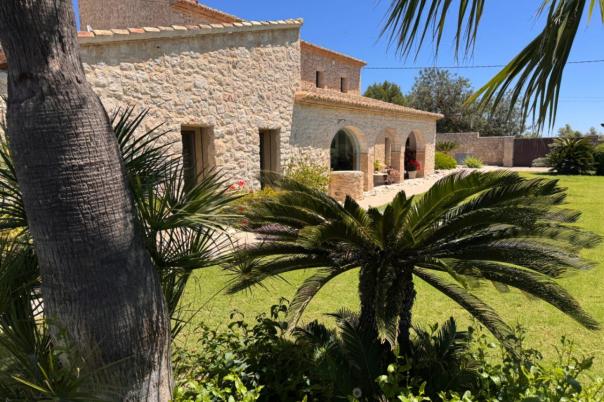 3 bed finca in Benissa