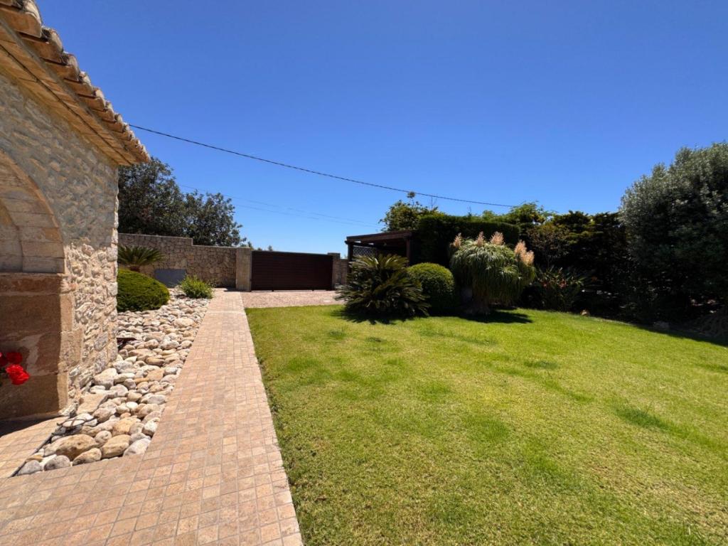3 bed finca in Benissa