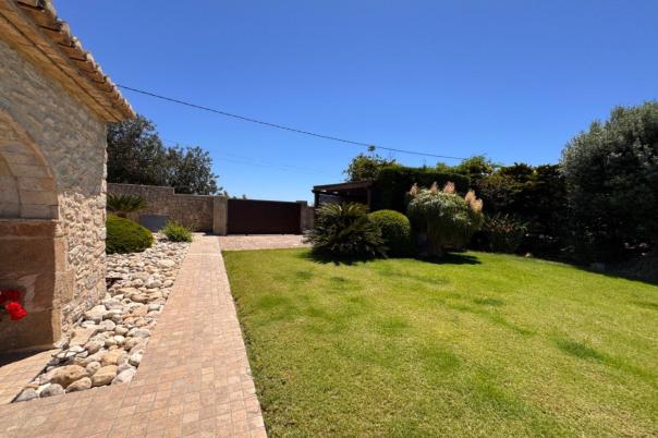 3 bed finca in Benissa