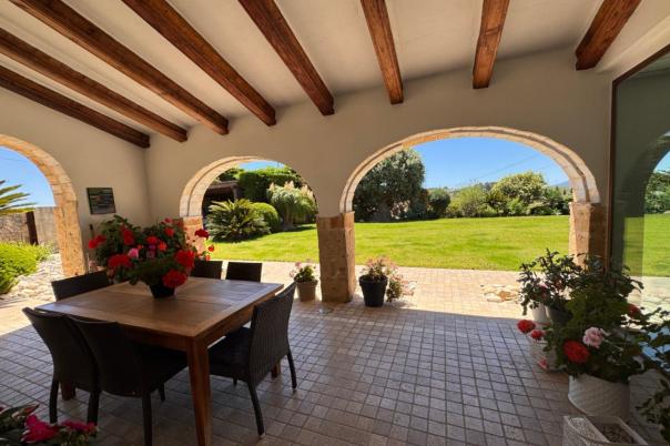 3 bed finca in Benissa