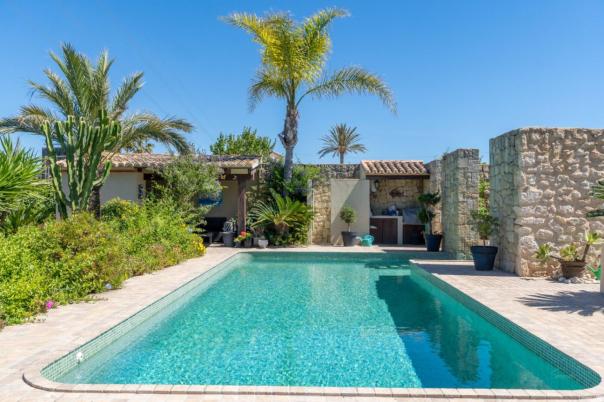 3 bed finca in Benissa