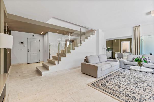 4 bed villa in Albir