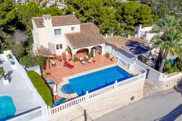 4 bed villa in Benissa