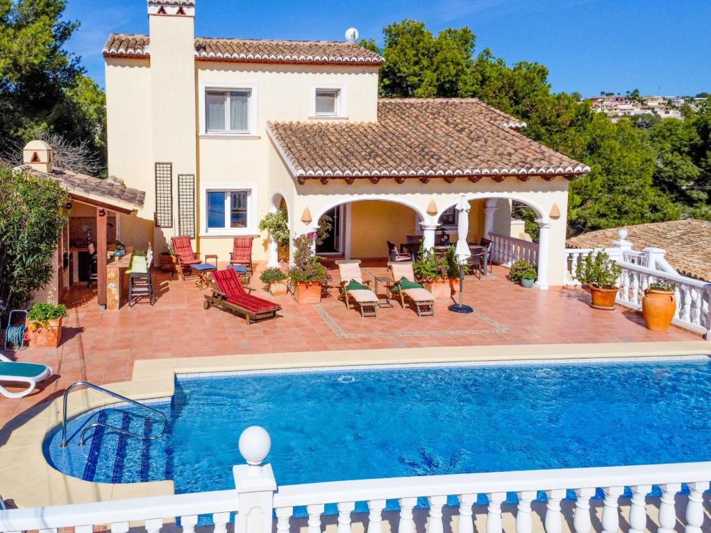 4 bed villa in Benissa