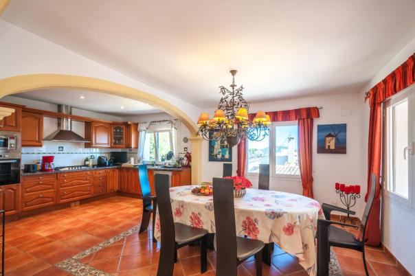 4 bed villa in Benissa