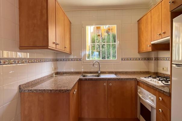 2 bed apartment in Benitachell