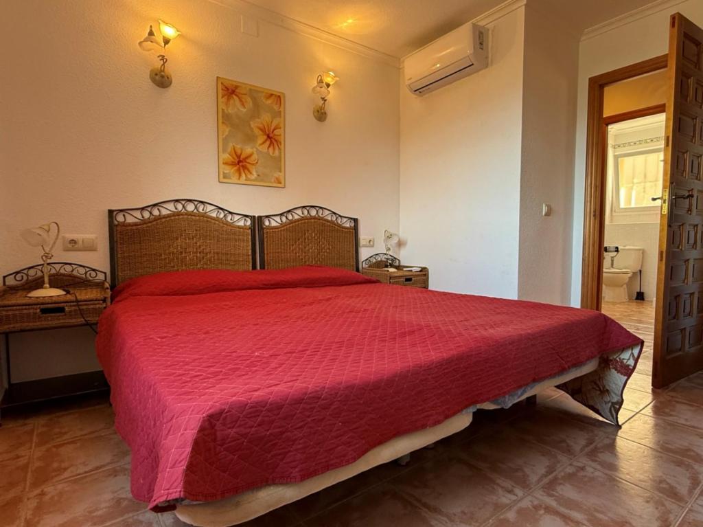 2 bed apartment in Benitachell