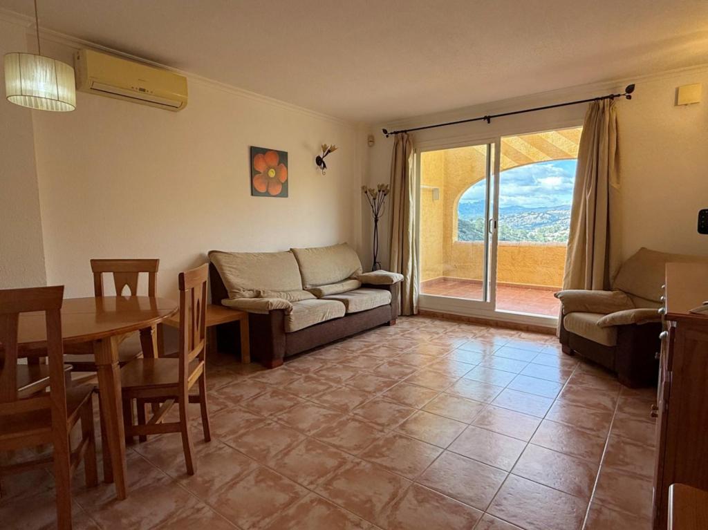 2 bed apartment in Benitachell