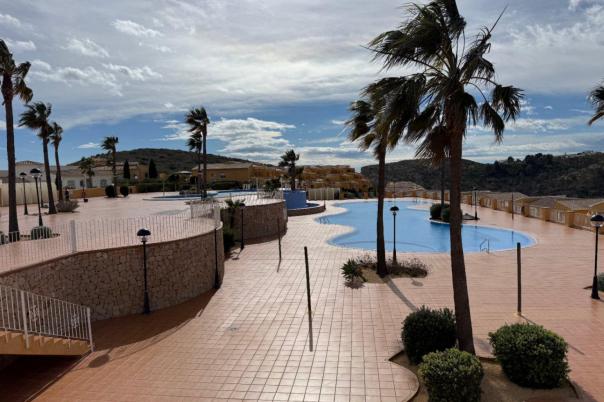 2 bed apartment in Benitachell