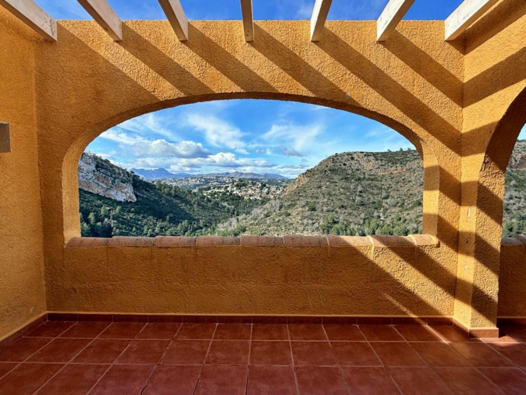 2 bed apartment in Benitachell