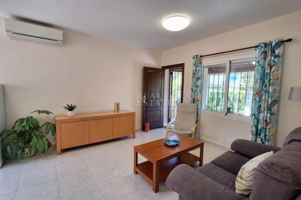 2 bed villa in Murla