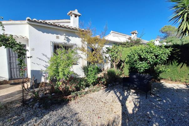 2 bed villa in Murla