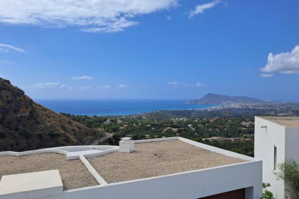 4 bed apartment in Altea