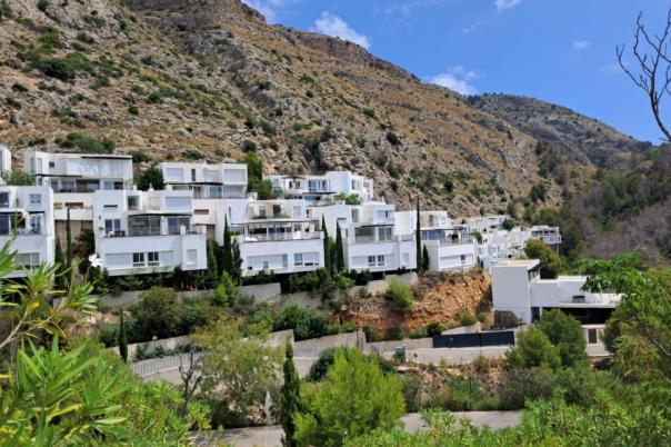 4 bed apartment in Altea