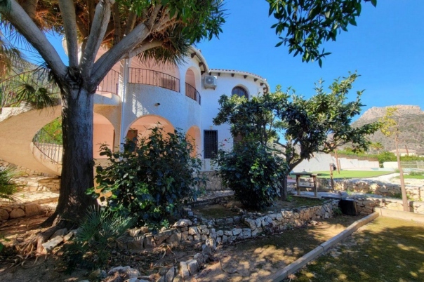 4 bed casa / chalet in Calpe / Calp