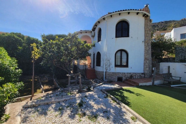 4 bed casa / chalet in Calpe / Calp