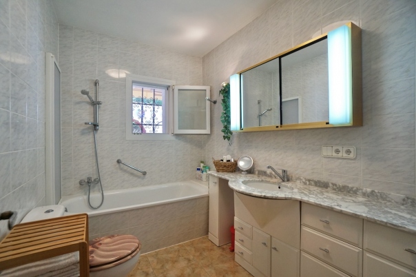 4 bed villas in Benissa