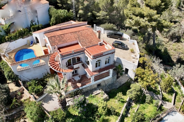 4 bed villas in Benissa
